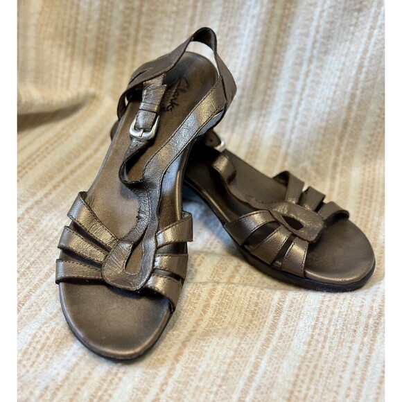 CLARKS Women Bendables Size 9 M Bronze Leather Sandals Buckle Closure - Picture 6 of 12